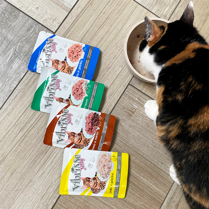 Vibrisse Busta Jelly: bustine di cibo umido per gatto in gelatina da 70g