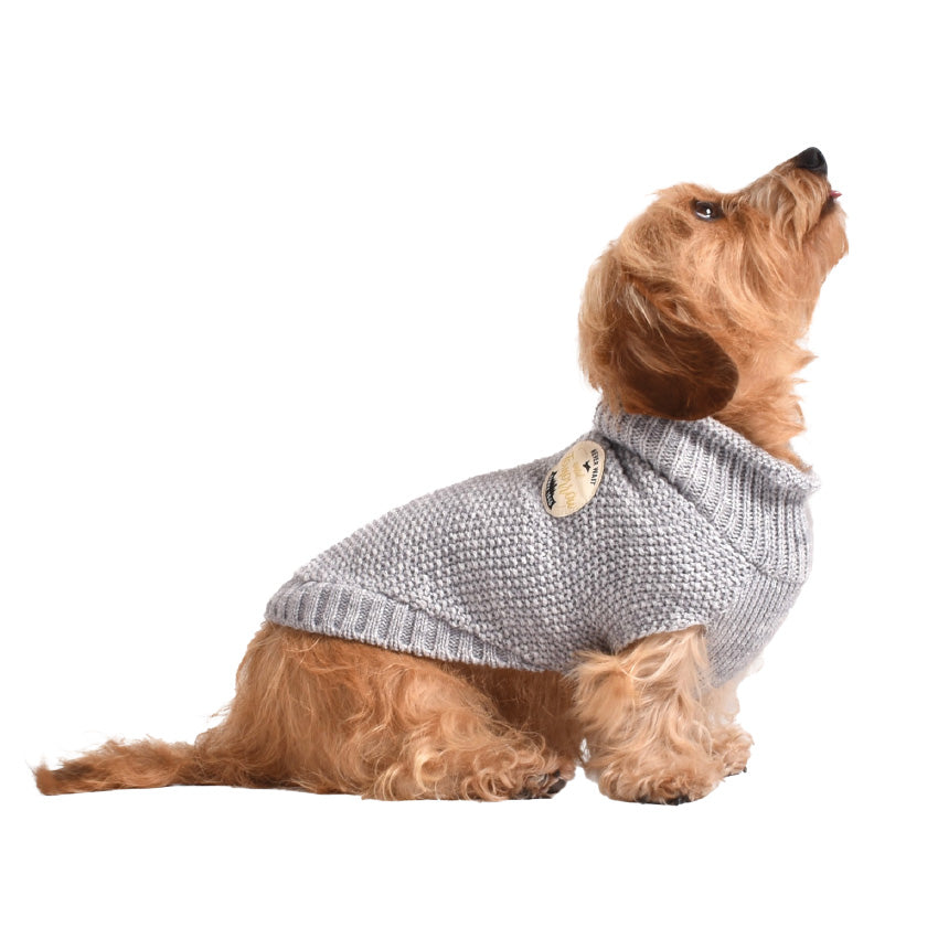 Maglione per cani con collo alto, patch decorativo e chiusura a velcro, elegante e pratico