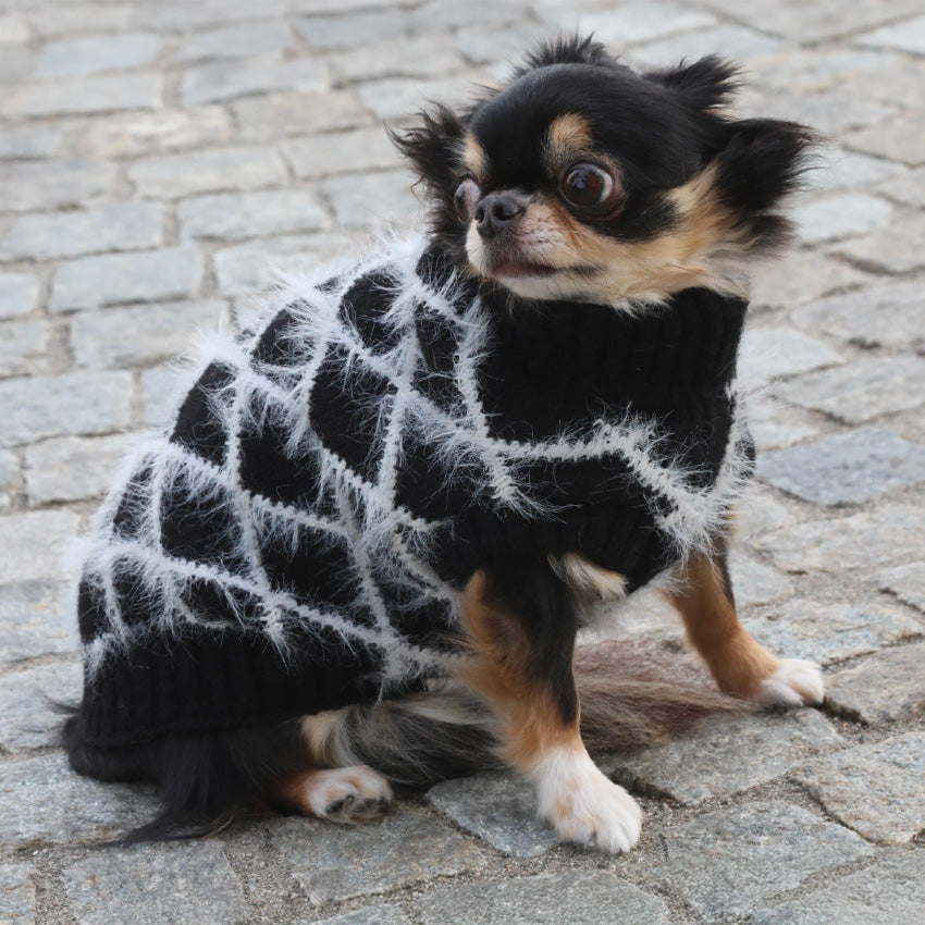 Maglioncino nero a collo alto per cani con righe bianche elegante - 1